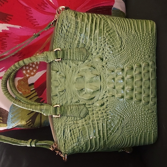 Brahmin Handbags - Brahmin Duxbury Satchel in gorgeous vibrant green 💚 cucumber Melbourne 🥒